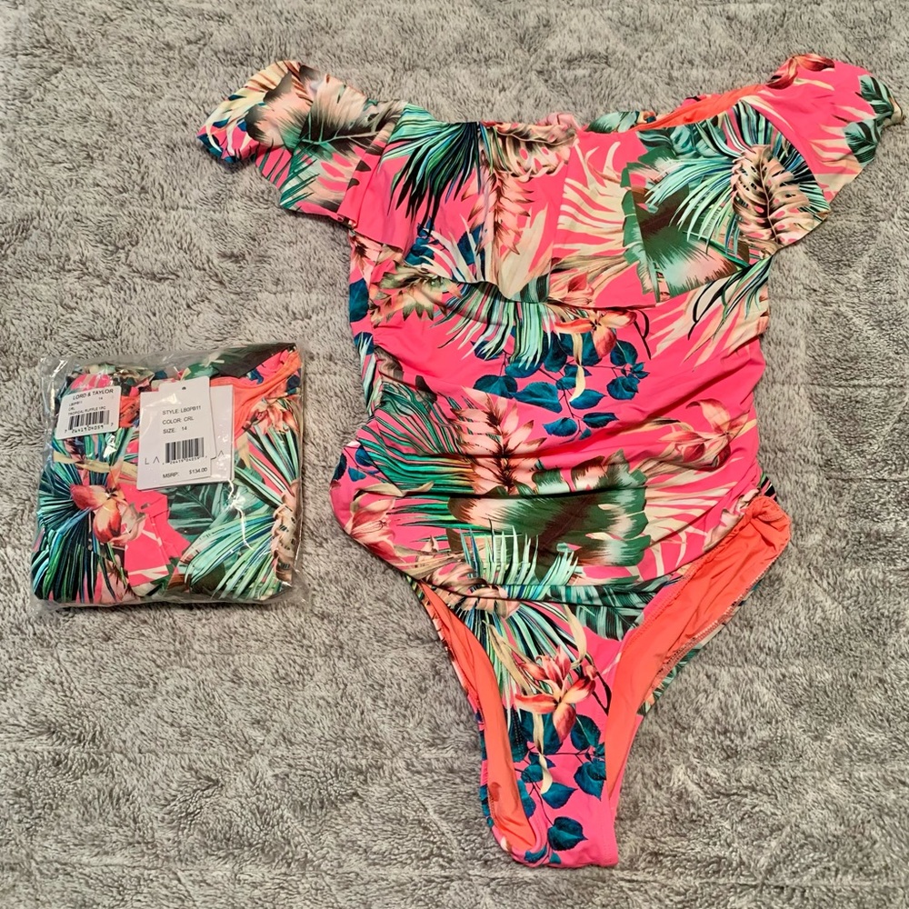 La Blanca brand new off the shoulder suit-Size 14
